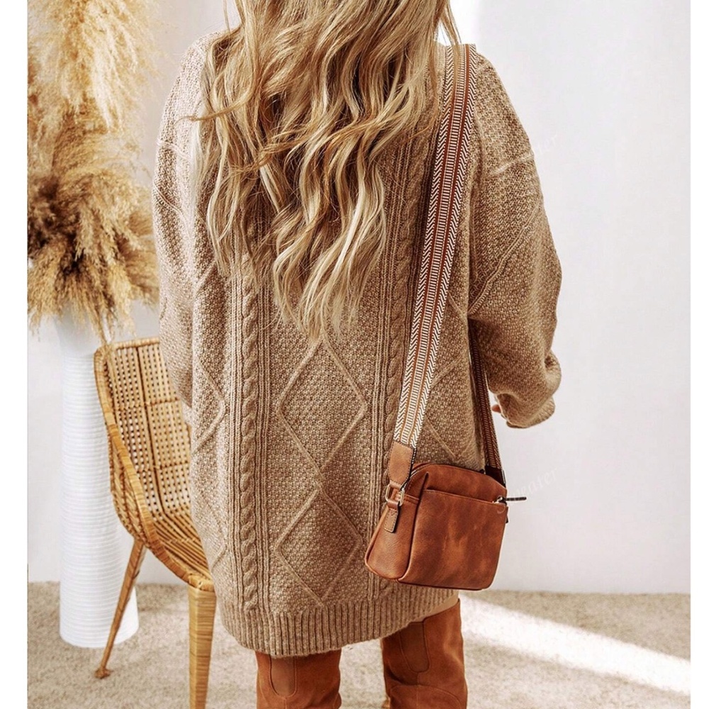 Cozy Solid Cable Knit Oversized Sweater Dress - Picture 7 of 9